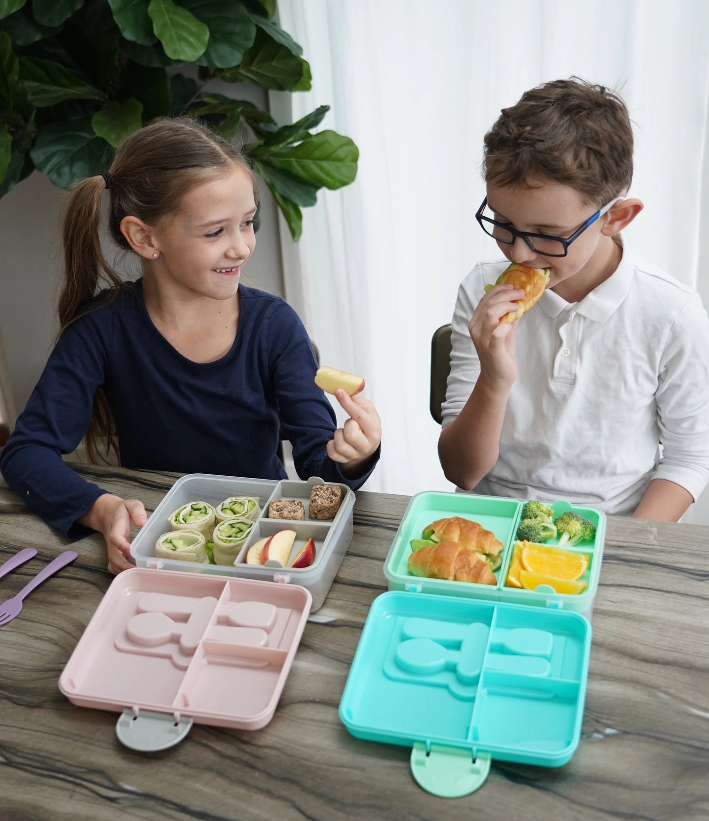 Lonchera Bento Box con Cubiertos - Rosada